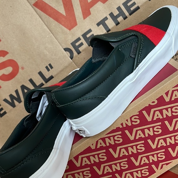 Vans Classic Slip-On W Leather & Webbing Scarabred WMNS - Picture 15 of 16